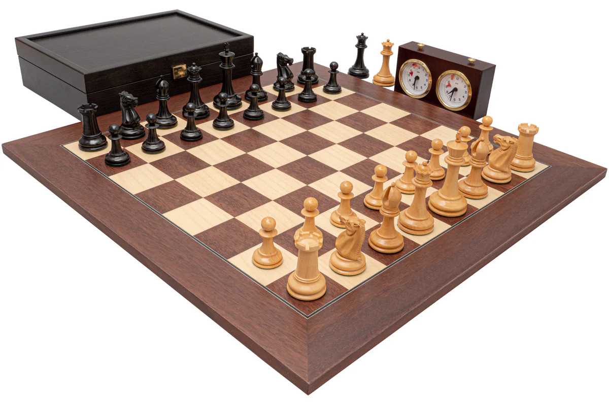 Die 1853 Paulsen Reproduktion Ebenholz und Montgoy Palisander Luxus-Schach-Set