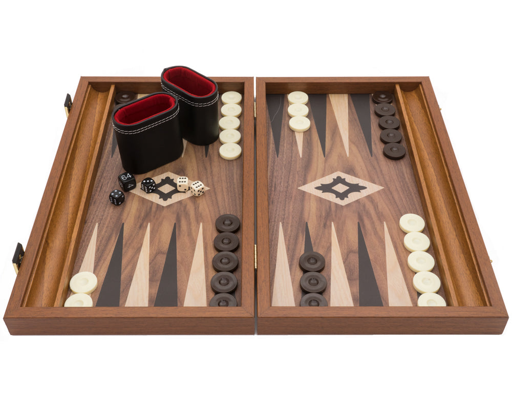 Das kompakte Backgammon-Set Manopoulos Walnut Black and Oak Club mit Vinyl Deluxe Cups