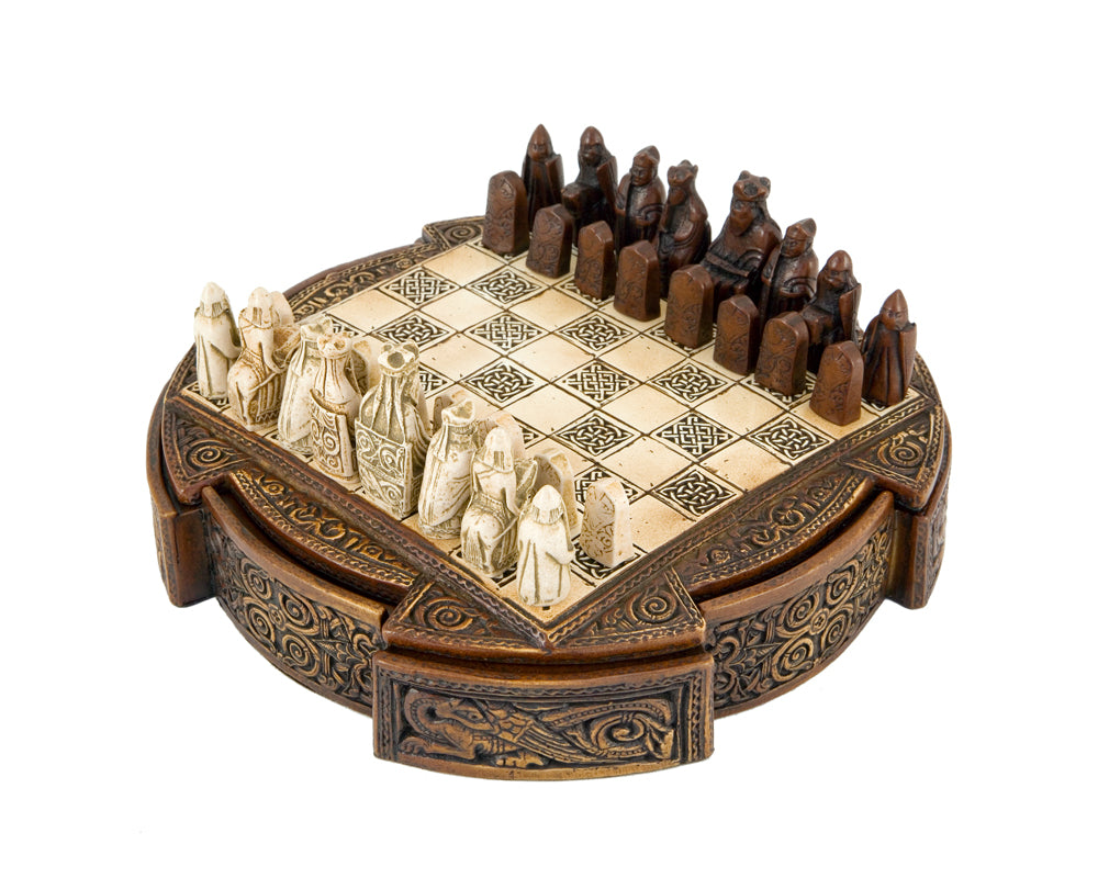 Isle of Lewis – kompaktes keltisches Schachset, 22,9 cm
