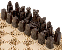 Isle of Lewis – kompaktes keltisches Schachset, 22,9 cm, elfenbeinfarben