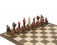 Die handbemalten thematischen Schachfiguren 'British Vs Zulus' von Italfama