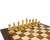 Springer mit nach unten geneigtem Kopf, ebonisierte Staunton-Schachfiguren – 8,3 cm