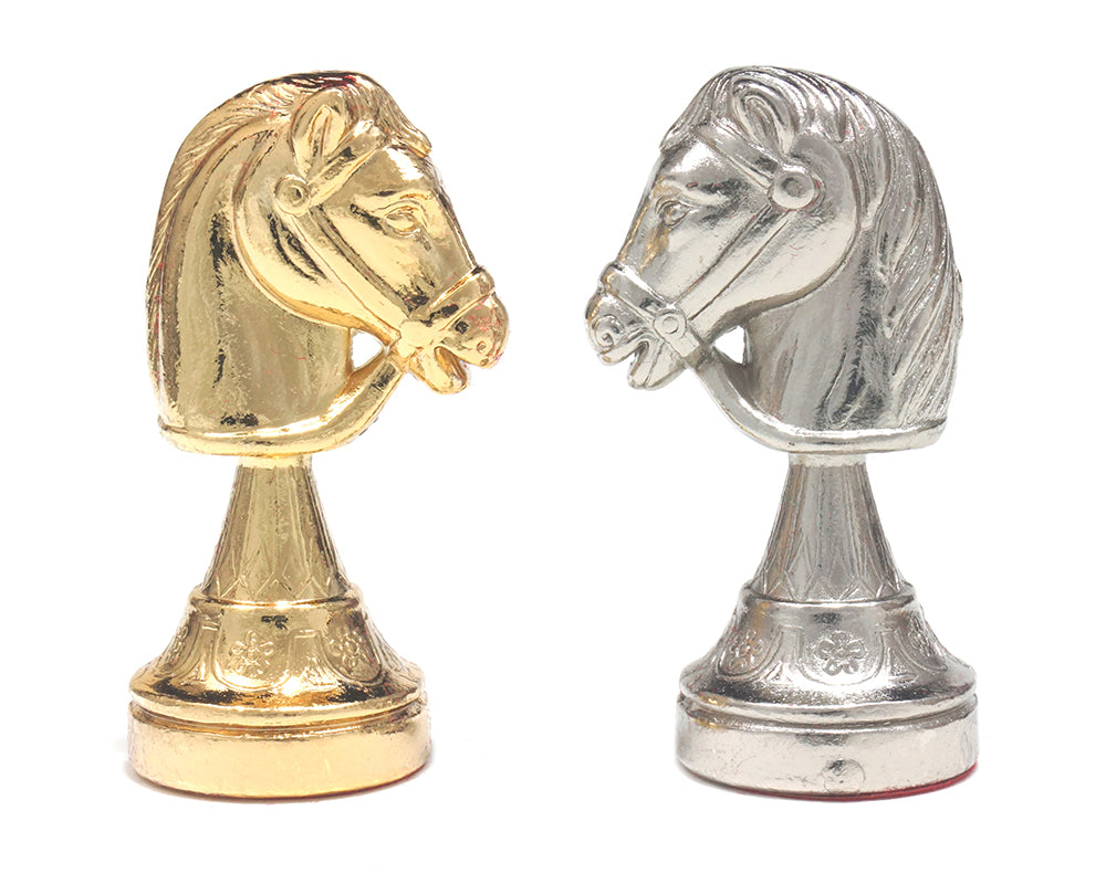 Die Messina vergoldete und versilberte italienische Schachfiguren