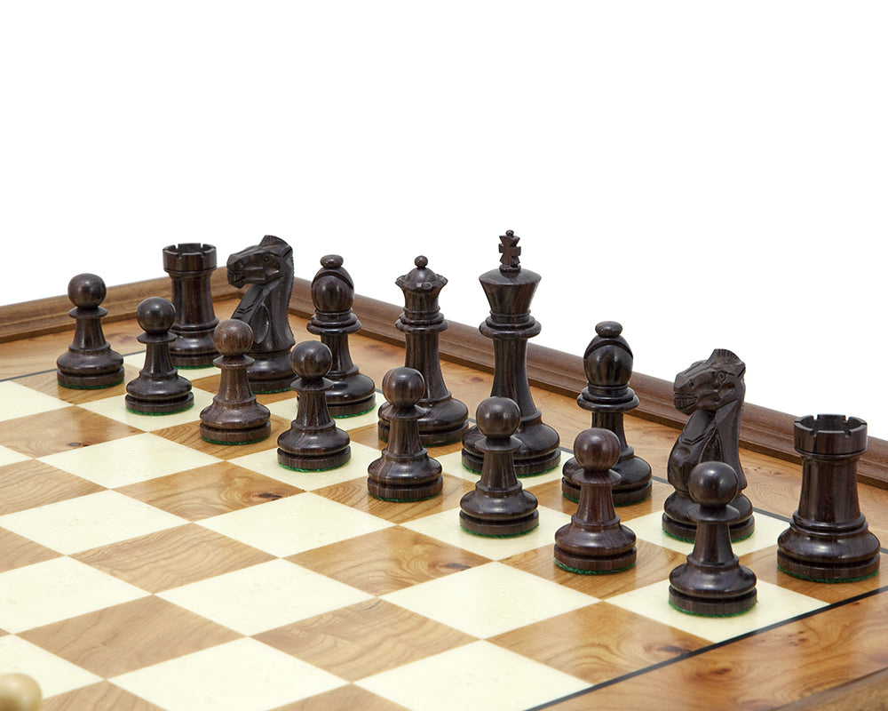 Traditionelles Schachspiel aus Rosenholz und Bruyèreholz Supreme