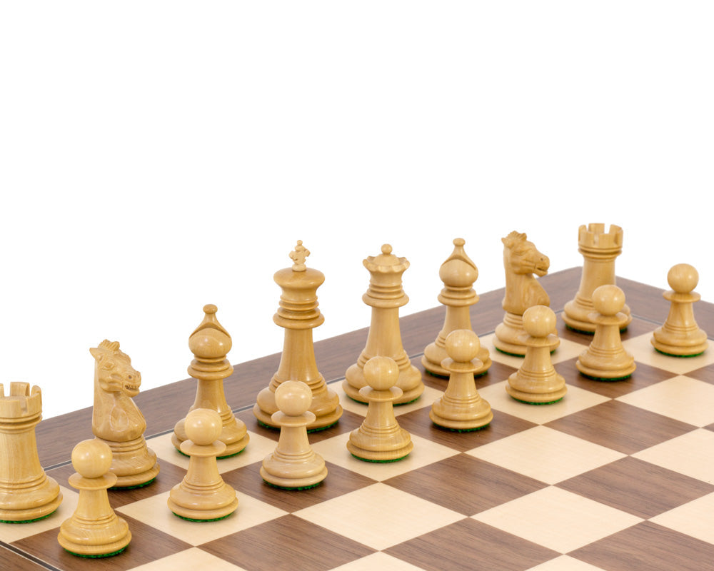 Madrid Tres Corone Schachspiel aus Ebenholz, Padauk und Walnuss