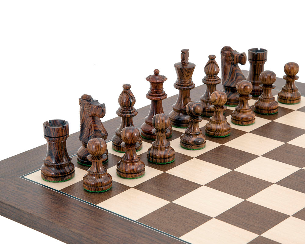 Französischer Ritter Montgoy Palisander-Schachspiel