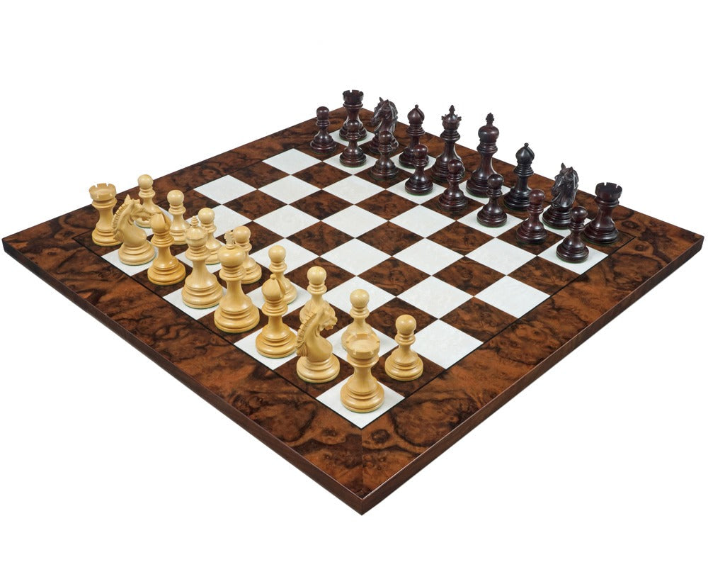 Das luxuriöse Staunton Garvi Schachspiel aus Palisander und Nussbaum