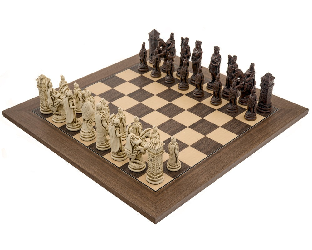 Das Berkeley Chess Roman Russet- und Walnut-Schachset