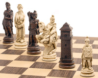 Das Berkeley Chess Roman Russet- und Walnut-Schachset