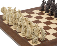 Das Berkeley Chess Royal Beasts Russet- und Palisander-Grand-Schachset
