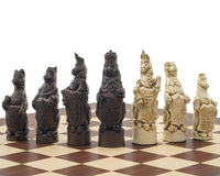 Das Berkeley Chess Royal Beasts Russet- und Palisander-Grand-Schachset