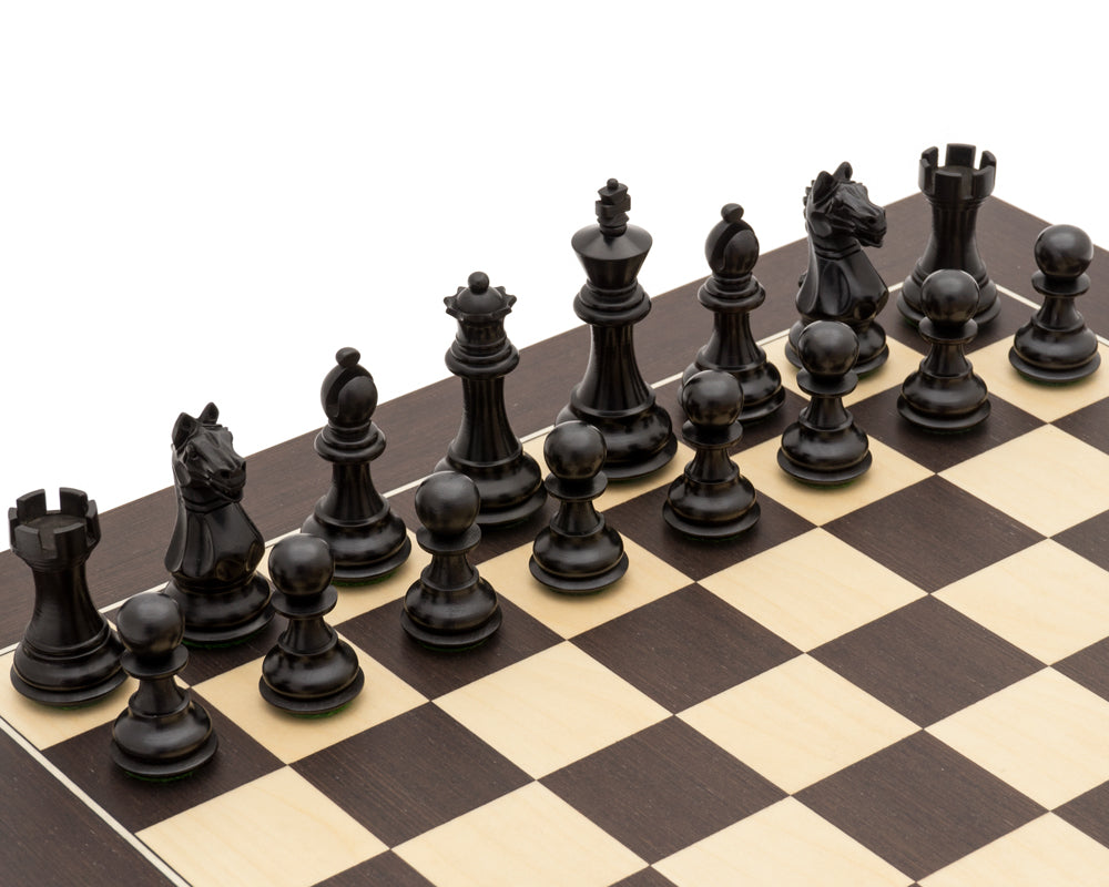 Das Fierce Knight Black and Wenge Schachspiel