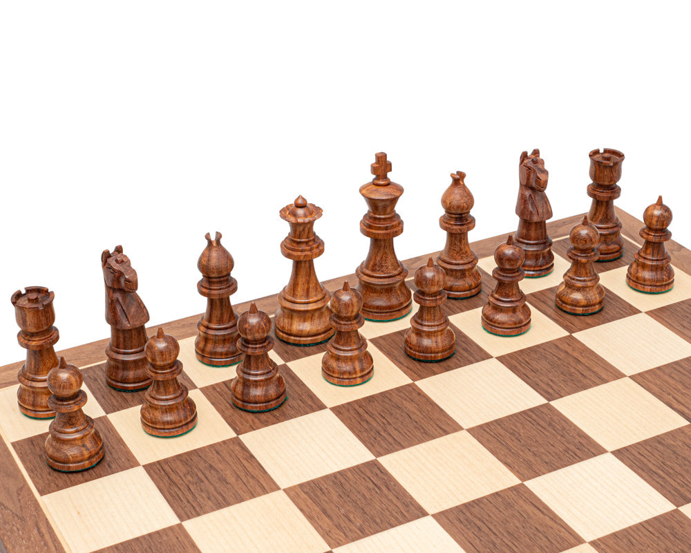 Das Opus Schachspiel aus Sheesham und Nussbaum mit Etui