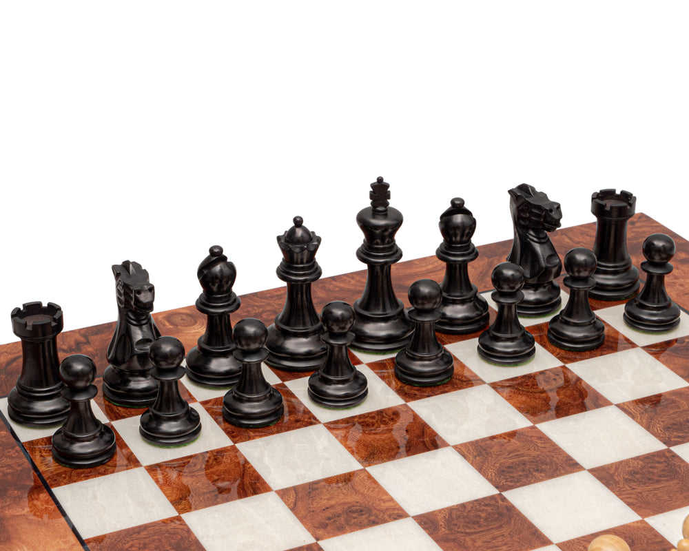 Das Highgrove Briarwood und Schwarz Luxus-Schach-Set