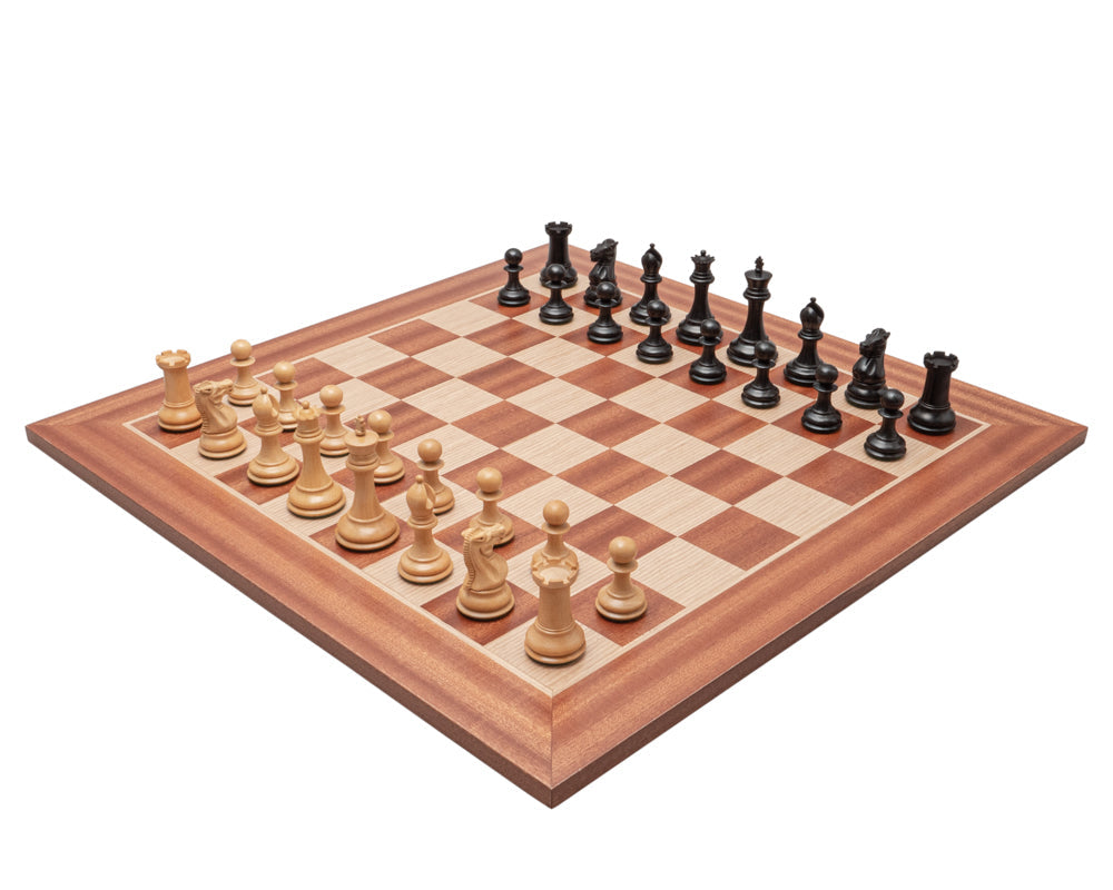 Das Sovereign Schwarz und Mahagoni Staunton Schachspiel