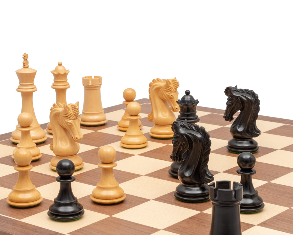 Der Canterbury Ritter Ebenholz und Nussbaum Luxus-Schach-Set