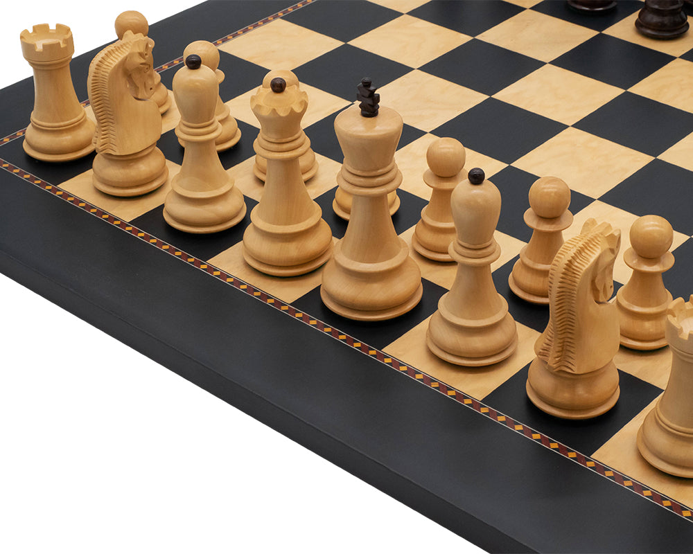 Das Damengambit-Schach-Set