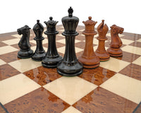 Das 1849 Reproduktion Luxus-Schachset aus Ebenholz und Wurzelholz