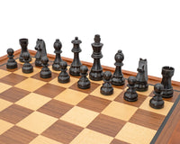 Down Head Schwarz- und Mahagoni-Schachset mit Schrank